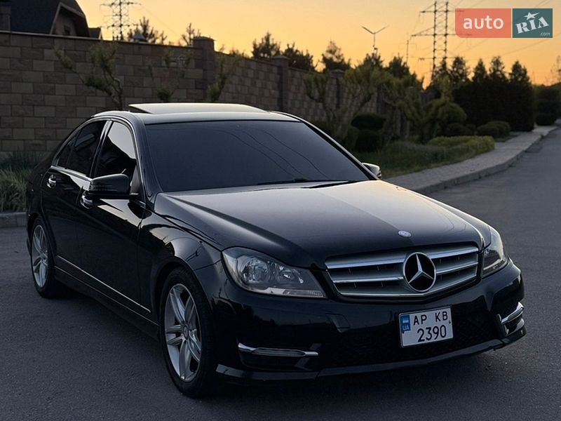 Седан Mercedes-Benz C-Class 2013 в Запорожье