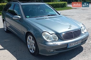 Универсал Mercedes-Benz C-Class 2004 в Полонном