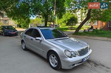 Седан Mercedes-Benz C-Class 2002 в Запоріжжі Седан Mercedes-Benz C-Class 2002 в Запоріжжі