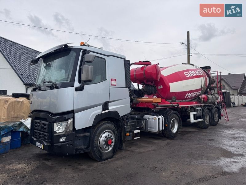 Тягач Renault C-Series 2017 в Дубні