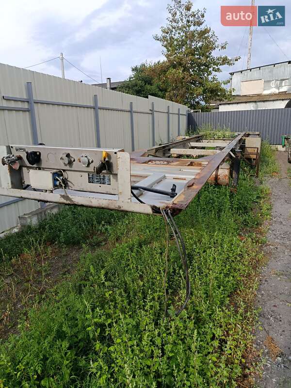 Шасси полуприцеп Chereau C38 1997 в Виннице Шасси полуприцеп Chereau C38 1997 в Виннице