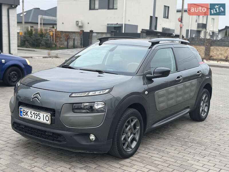Внедорожник / Кроссовер Citroen C4 Cactus 2014 в Ровно