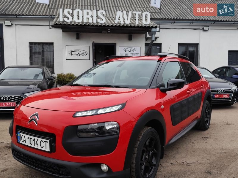 Позашляховик / Кросовер Citroen C4 Cactus 2015 в Чернігові