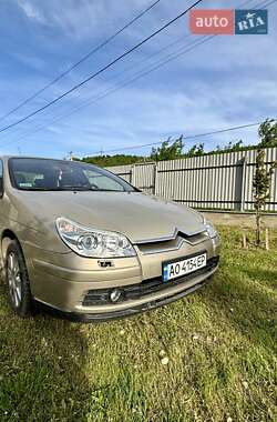 Седан Citroen C5 2005 в Воловце Седан Citroen C5 2005 в Воловце