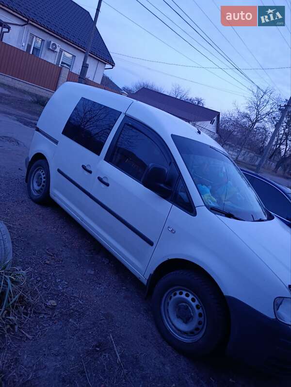 Минивэн Volkswagen Caddy 2009 в Прилуках