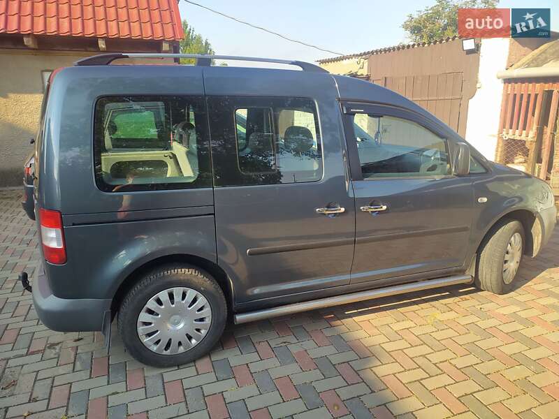 Мінівен Volkswagen Caddy 2006 в Луцьку