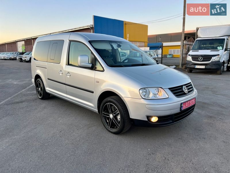 Минивэн Volkswagen Caddy 2009 в Житомире