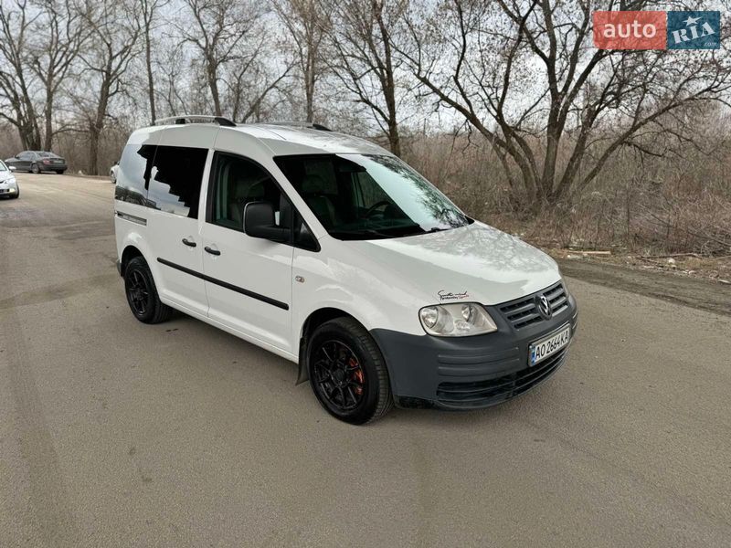 Минивэн Volkswagen Caddy 2007 в Днепре