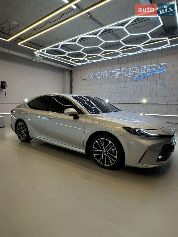 Седан Toyota Camry 2024 в Киеве Седан Toyota Camry 2024 в Киеве