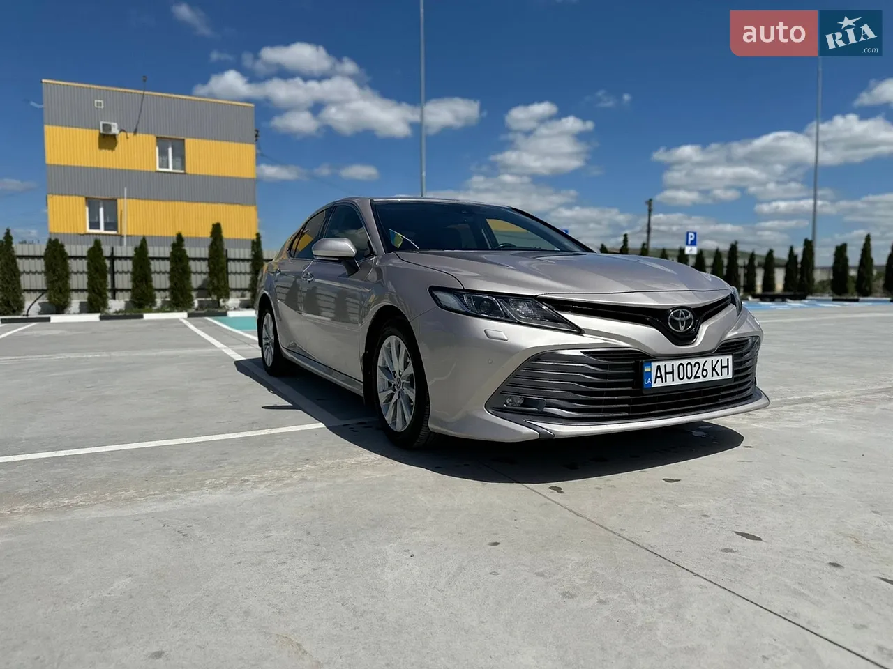 Toyota Camry 2017 photo 2