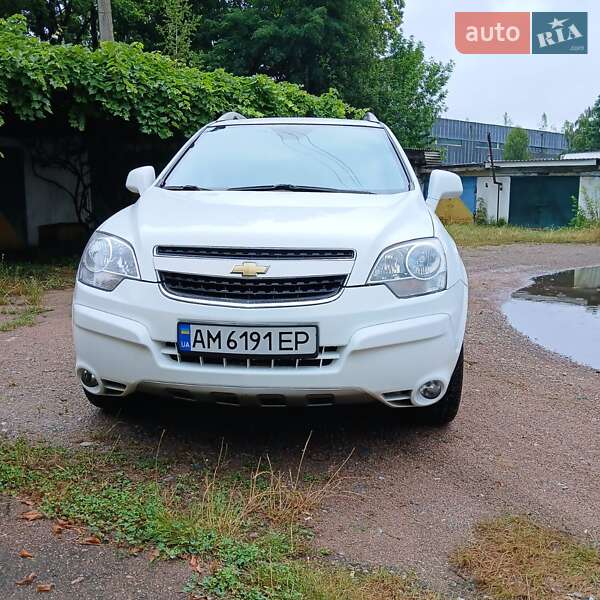 Внедорожник / Кроссовер Chevrolet Captiva Sport 2014 в Коростене