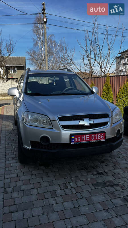 Внедорожник / Кроссовер Chevrolet Captiva 2007 в Луцке