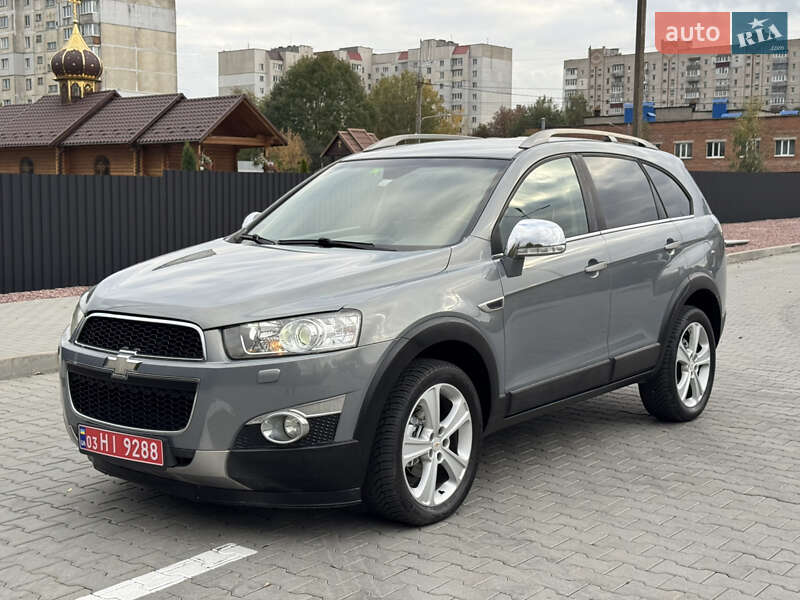 Позашляховик / Кросовер Chevrolet Captiva 2011 в Хмельницькому