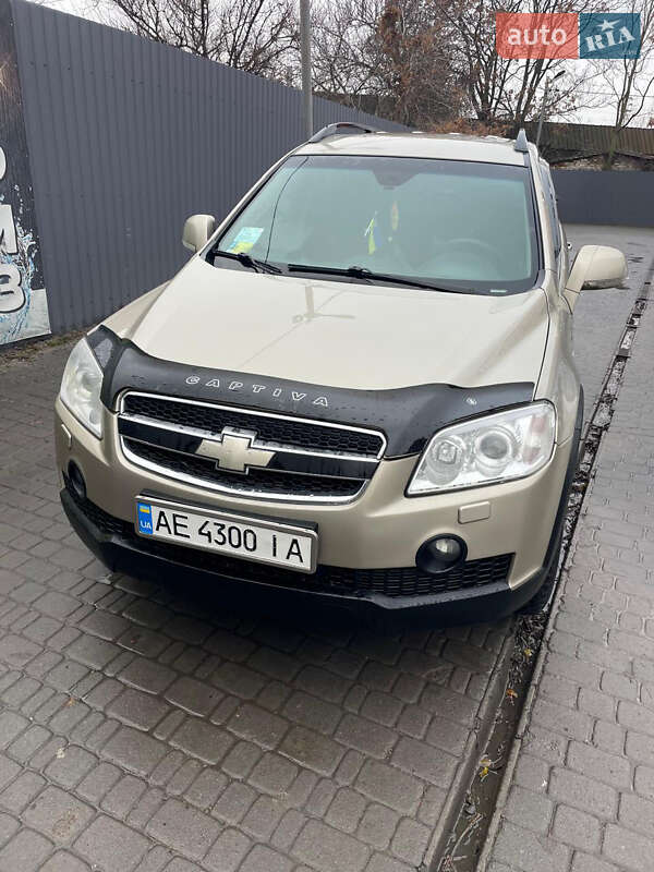 Внедорожник / Кроссовер Chevrolet Captiva 2007 в Днепре Внедорожник / Кроссовер Chevrolet Captiva 2007 в Днепре