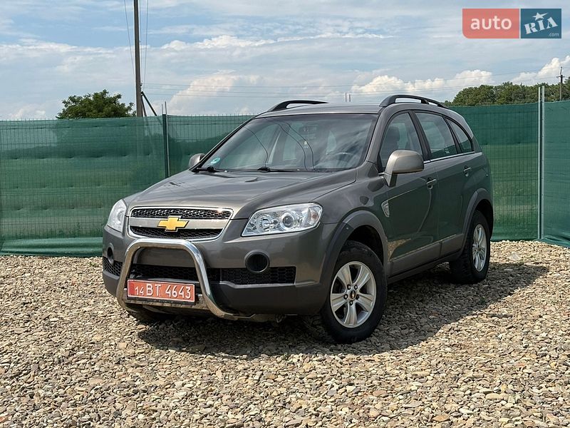 Внедорожник / Кроссовер Chevrolet Captiva 2009 в Стрые