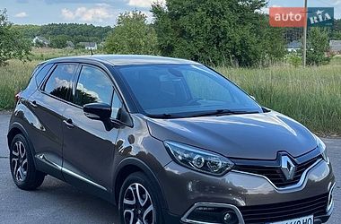 Позашляховик / Кросовер Renault Captur 2014 в Луцьку