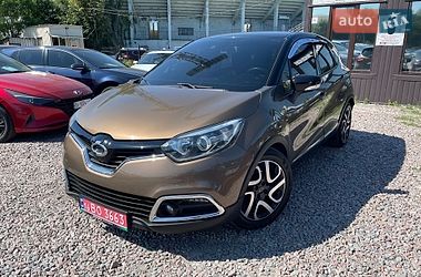 Внедорожник / Кроссовер Renault Captur 2016 в Полтаве