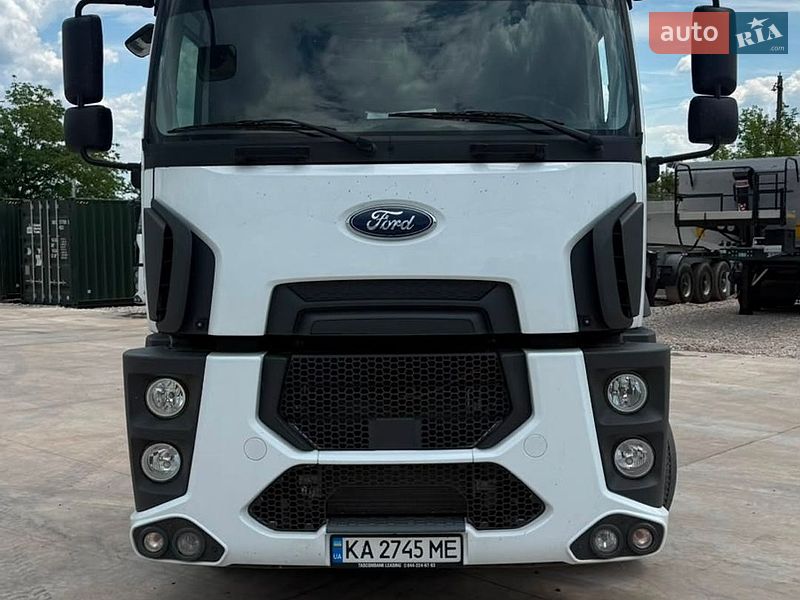 Тягач Ford Cargo 2023 в Кривом Роге