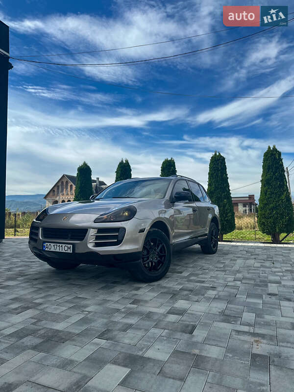 Внедорожник / Кроссовер Porsche Cayenne 2007 в Тячеве Внедорожник / Кроссовер Porsche Cayenne 2007 в Тячеве