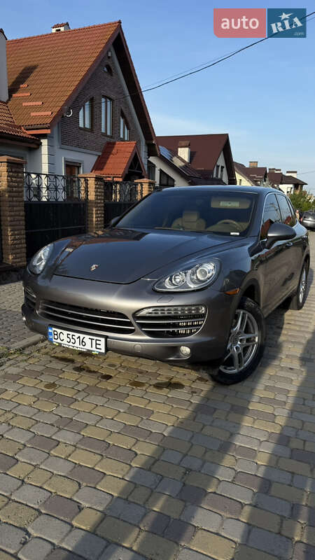 Внедорожник / Кроссовер Porsche Cayenne 2013 в Львове