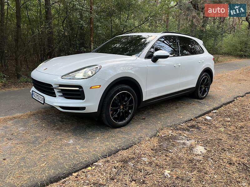 Позашляховик / Кросовер Porsche Cayenne 2018 в Києві