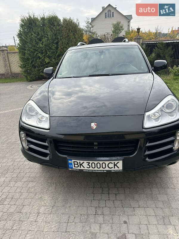 Внедорожник / Кроссовер Porsche Cayenne 2009 в Вараше Внедорожник / Кроссовер Porsche Cayenne 2009 в Вараше