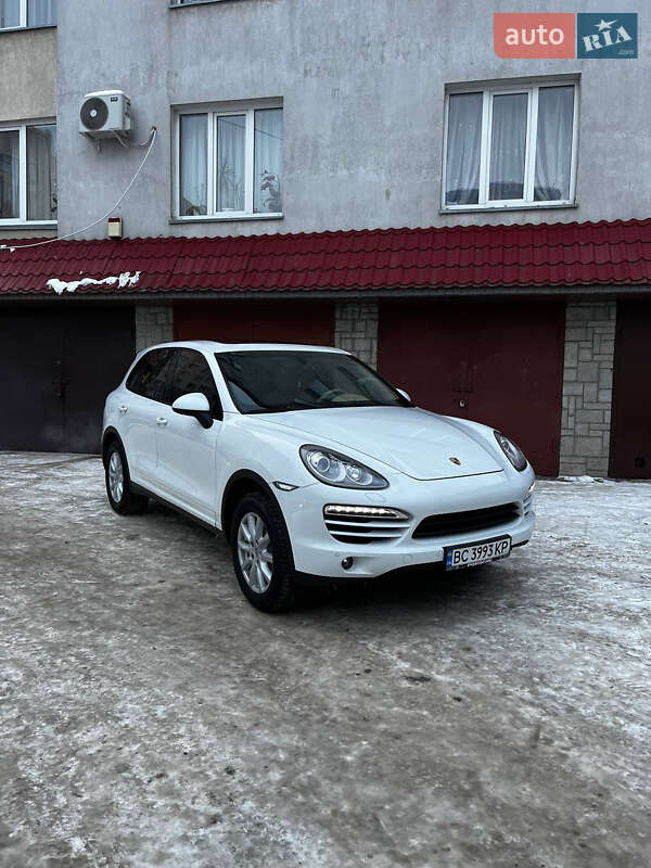 Внедорожник / Кроссовер Porsche Cayenne 2013 в Львове
