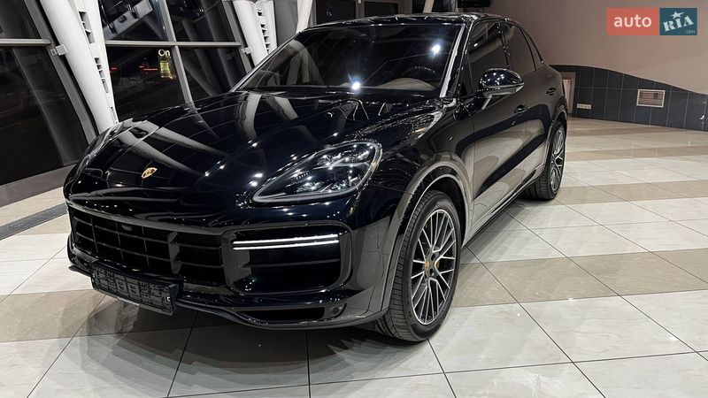Позашляховик / Кросовер Porsche Cayenne 2019 в Києві