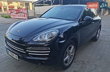 Внедорожник / Кроссовер Porsche Cayenne 2014 в Тернополе