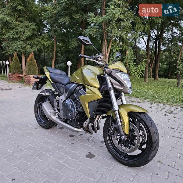 Мотоцикл Без обтекателей (Naked bike) Honda CB 1000R 2010 в Тернополе