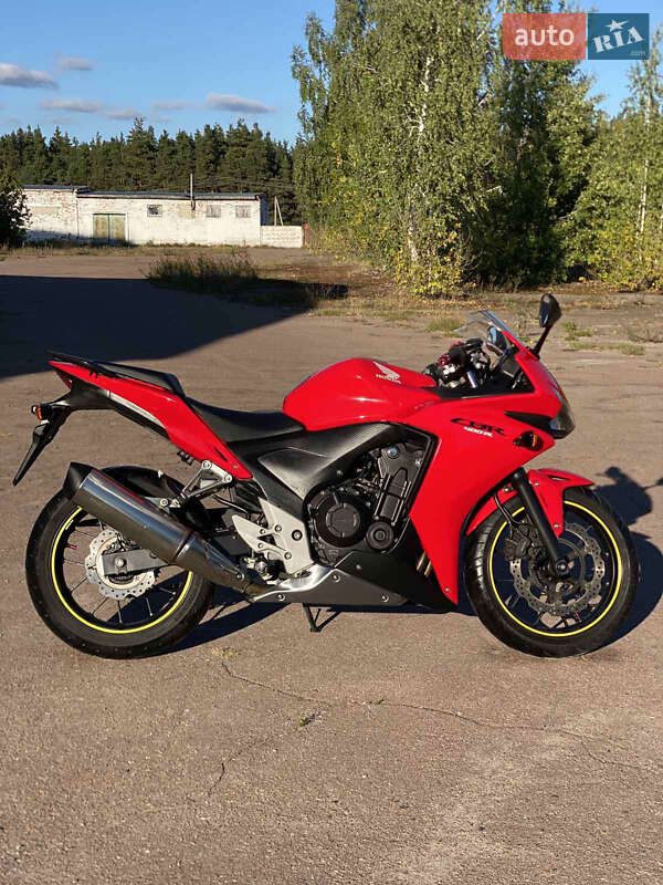 Мотоцикл Без обтекателей (Naked bike) Honda CBR 400R 2013 в Сновске