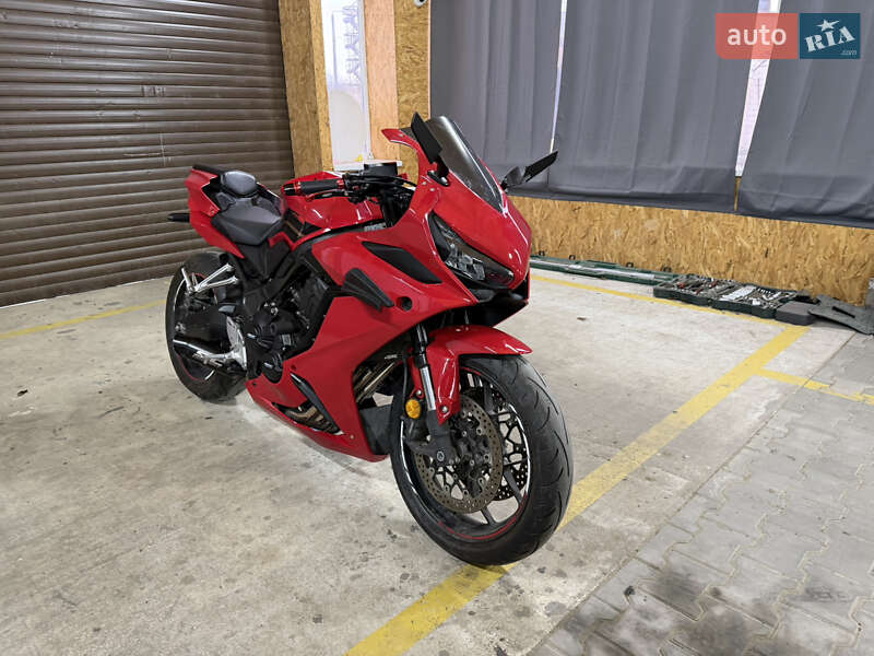 Спортбайк Honda CBR 650R 2024 в Одесі