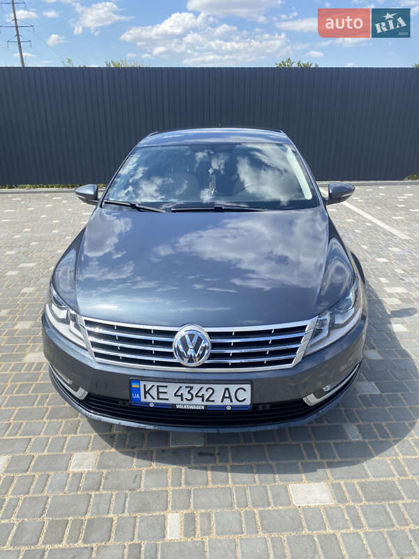 Купе Volkswagen CC / Passat CC 2012 в Южноукраинске