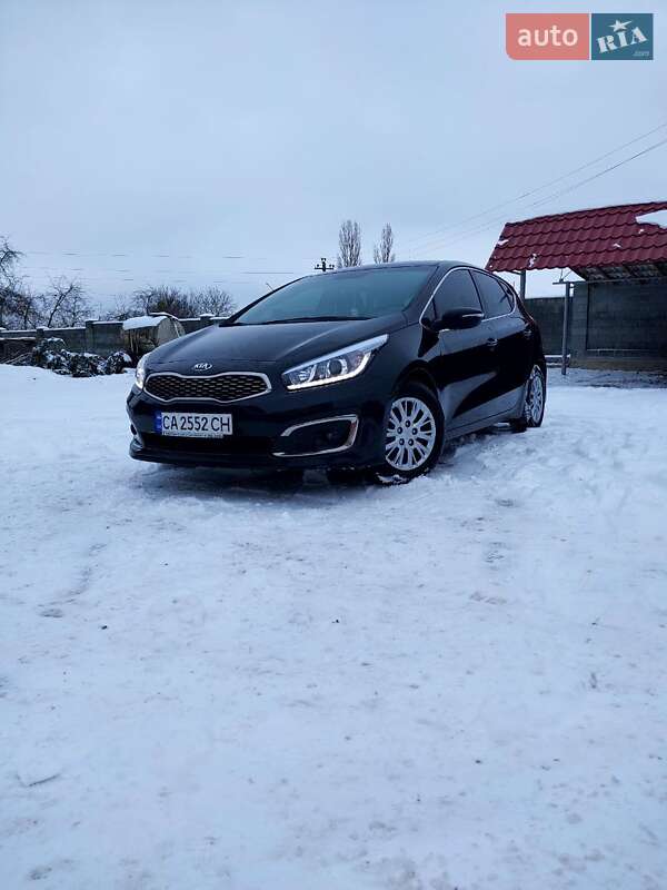 Хэтчбек Kia Ceed 2018 в Лысянке