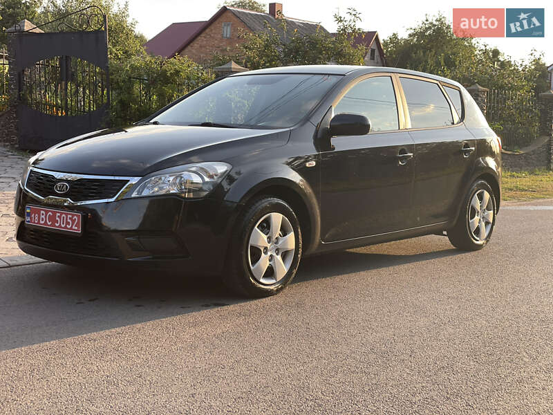 Хэтчбек Kia Ceed 2010 в Луцке Хэтчбек Kia Ceed 2010 в Луцке