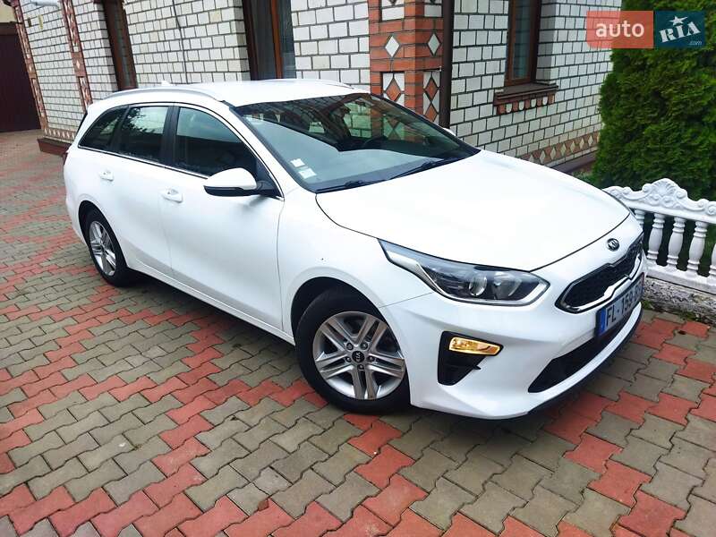 Универсал Kia Ceed 2021 в Звягеле