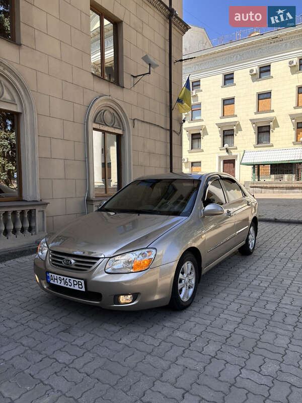Седан Kia Cerato 2007 в Запоріжжі