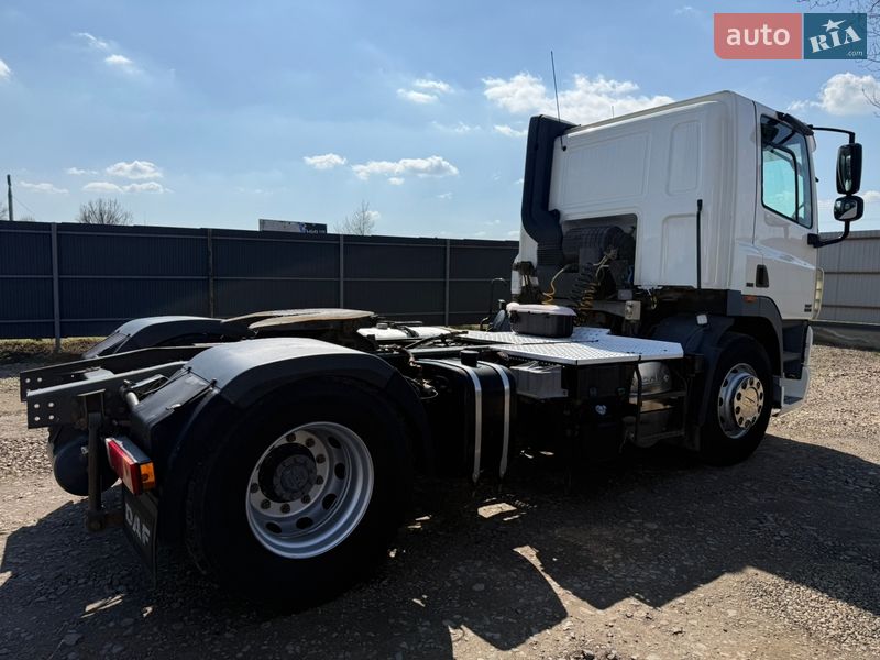 Тягач DAF CF 85 2009 в Долині