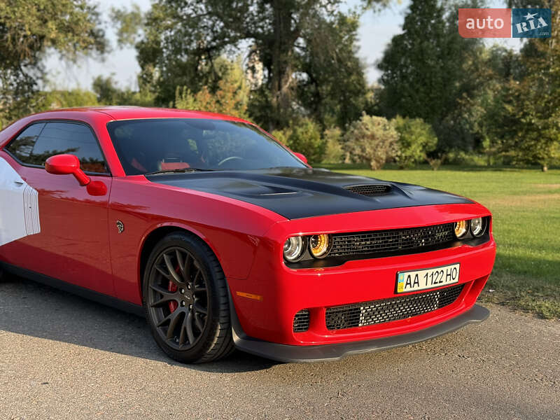 Купе Dodge Challenger 2016 в Киеве Купе Dodge Challenger 2016 в Киеве