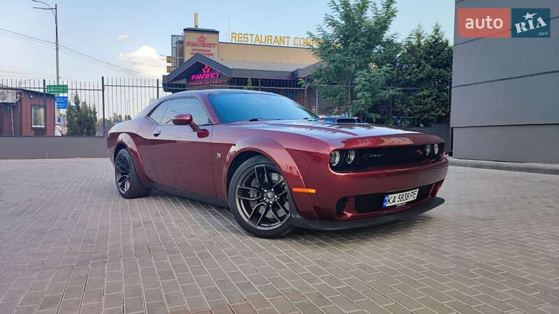 Купе Dodge Challenger 2021 в Киеве