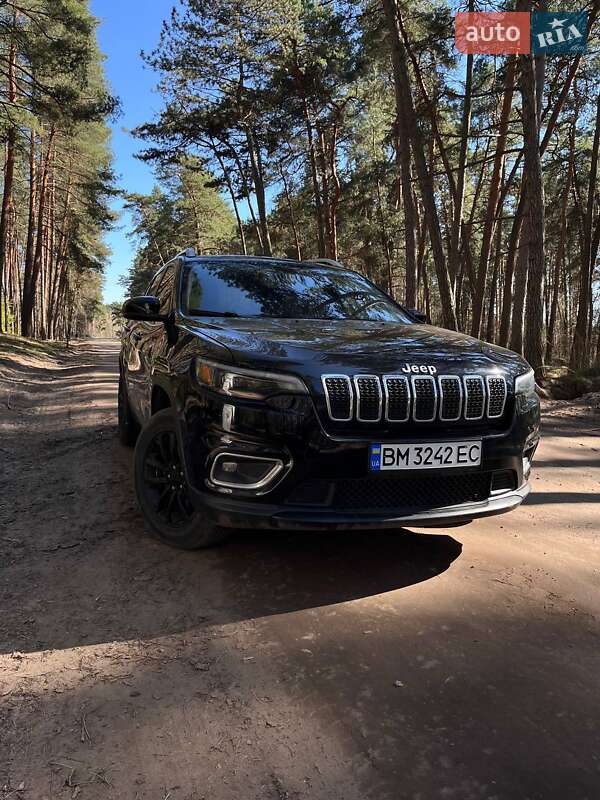 Внедорожник / Кроссовер Jeep Cherokee 2018 в Сумах