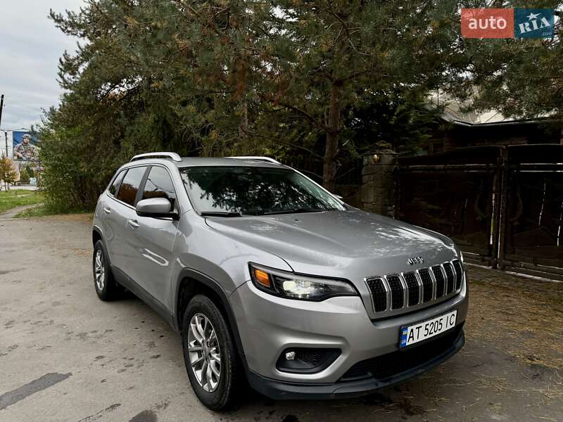 Внедорожник / Кроссовер Jeep Cherokee 2018 в Ивано-Франковске Внедорожник / Кроссовер Jeep Cherokee 2018 в Ивано-Франковске