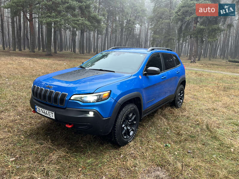 Внедорожник / Кроссовер Jeep Cherokee 2021 в Чернигове