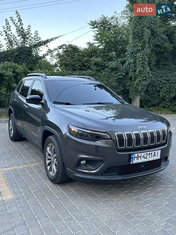 Внедорожник / Кроссовер Jeep Cherokee 2022 в Одессе
