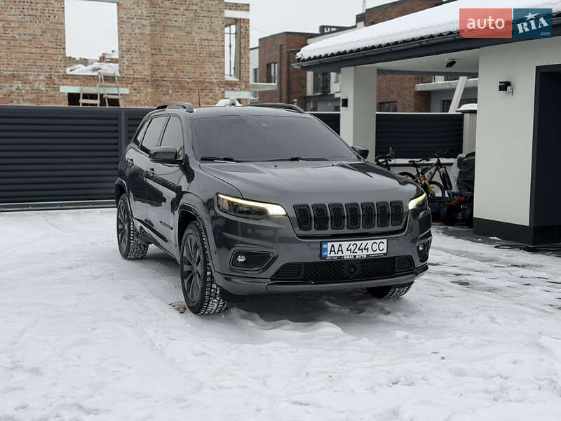 Внедорожник / Кроссовер Jeep Cherokee 2019 в Ивано-Франковске