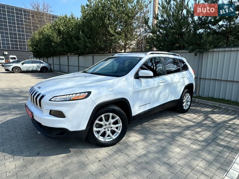 Внедорожник / Кроссовер Jeep Cherokee 2018 в Луцке