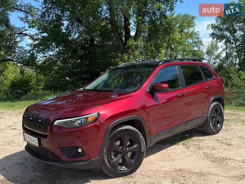 Внедорожник / Кроссовер Jeep Cherokee 2019 в Киеве