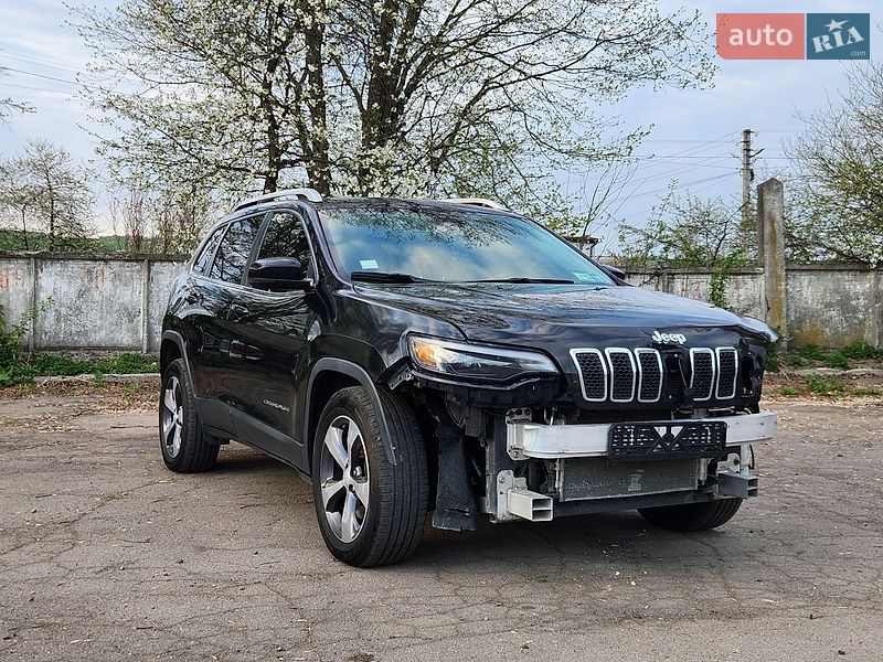 Внедорожник / Кроссовер Jeep Cherokee 2018 в Ровно