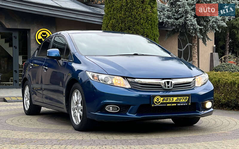 Седан Honda Civic 2011 в Львове Седан Honda Civic 2011 в Львове