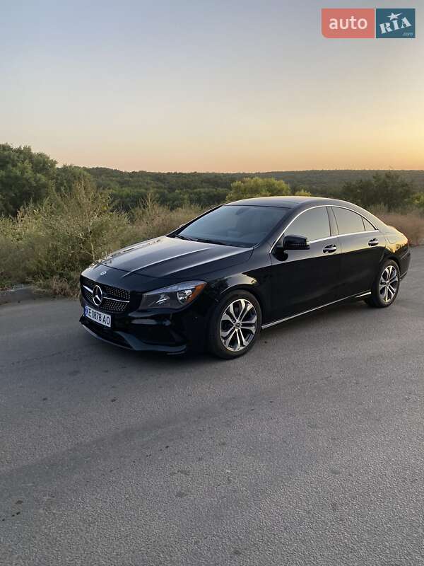 Седан Mercedes-Benz CLA-Class 2017 в Днепре Седан Mercedes-Benz CLA-Class 2017 в Днепре